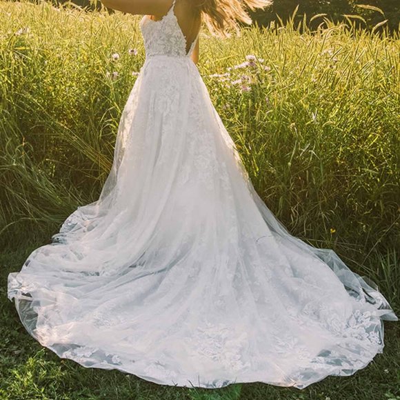 Essense of Australia A-Line Sparkling Lace Wedding Dress - Picture 3 of 10